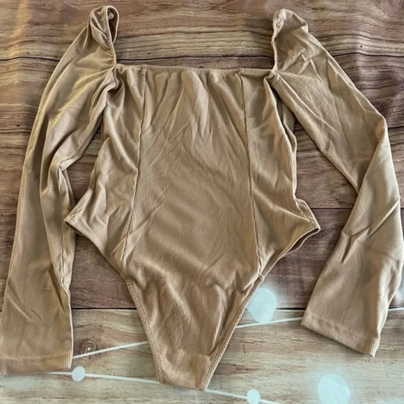 Malone Ribbed Bodysuit by 4th & Reckless, NWT - Picture 8 of 12